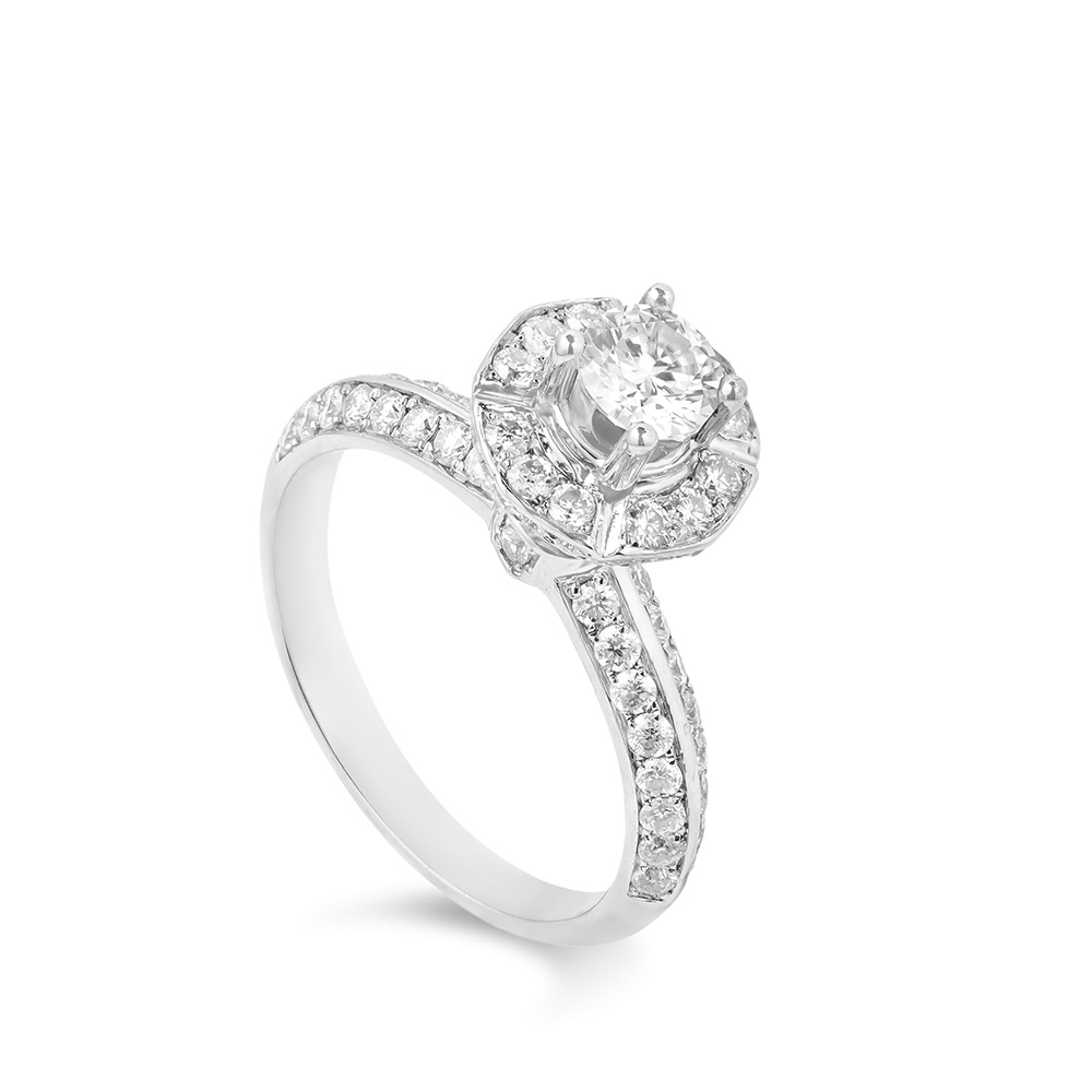 Tham khảo ngay 10 mẫu nhẫn cầu hôn vàng 18k đẹp nhất 2024 8 Nhẫn Cầu Hôn Petite Halo 2078